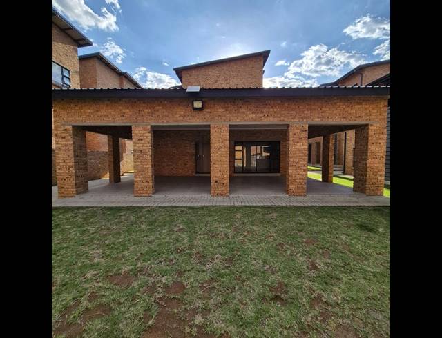 2 BEDROOM PROPERTY TO RENT IN RAVENSWOOD